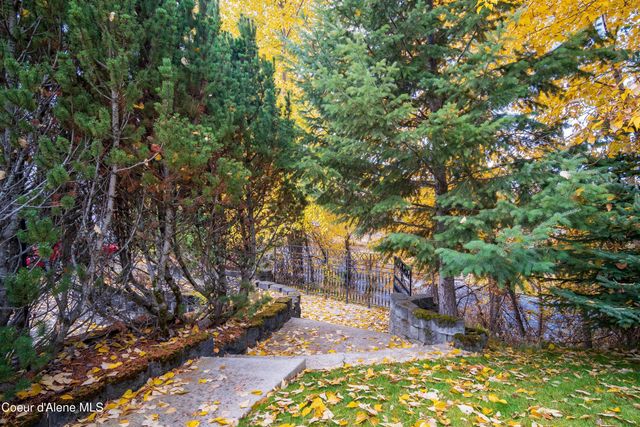 950 W Cameron Ave, 103, Kellogg, ID 83837