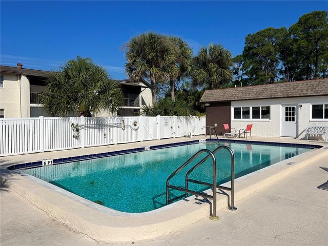 5521 BAY BOULEVARD 105, Port Richey, FL 34668