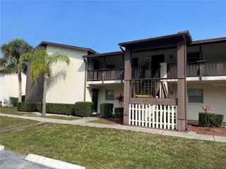 5521 BAY BOULEVARD 105, Port Richey, FL 34668