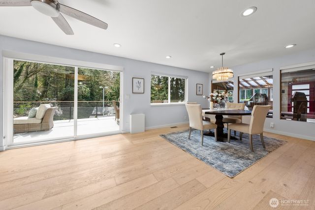 4830 88th Place SE, Mercer Island, WA 98040