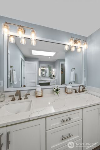 4830 88th Place SE, Mercer Island, WA 98040