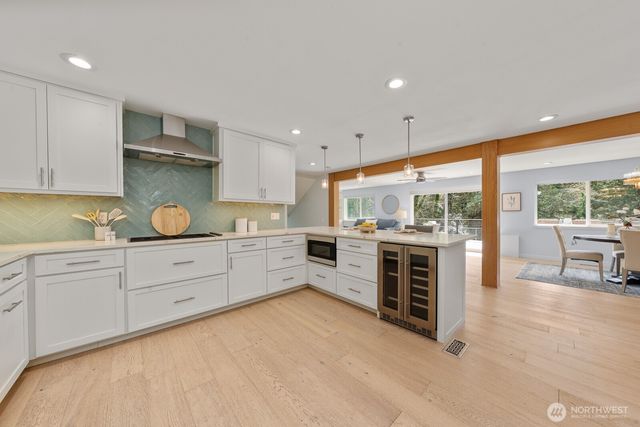 4830 88th Place SE, Mercer Island, WA 98040