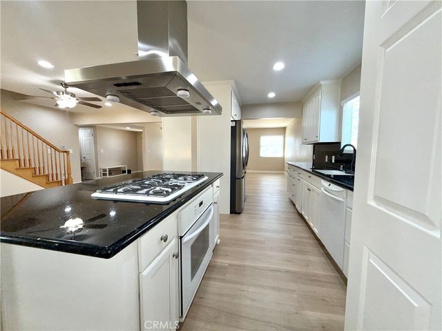 2331 E Adams Avenue, Orange, CA 92867