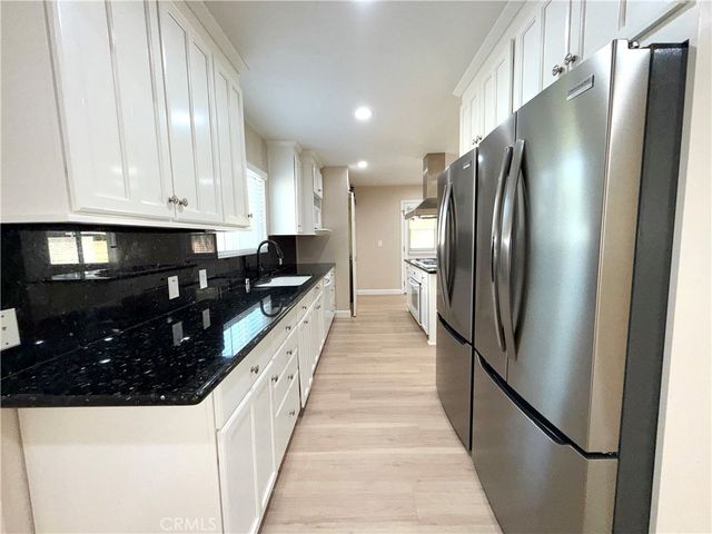 2331 E Adams Avenue, Orange, CA 92867