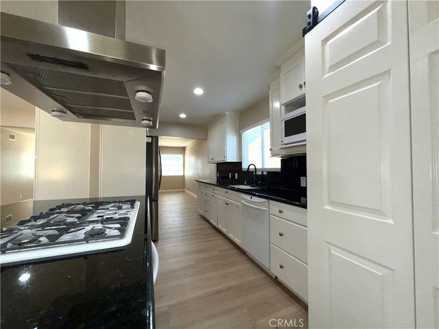 2331 E Adams Avenue, Orange, CA 92867