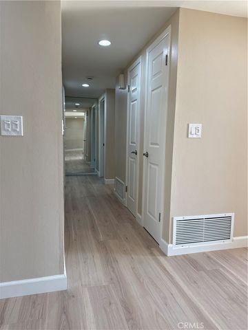 2331 E Adams Avenue, Orange, CA 92867