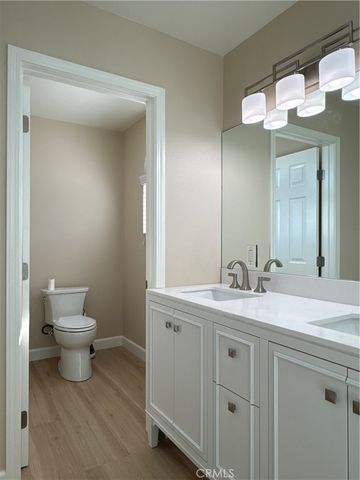 2331 E Adams Avenue, Orange, CA 92867