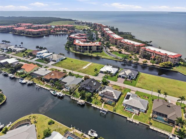 81 COLONY POINT DRIVE, Punta Gorda, FL 33950