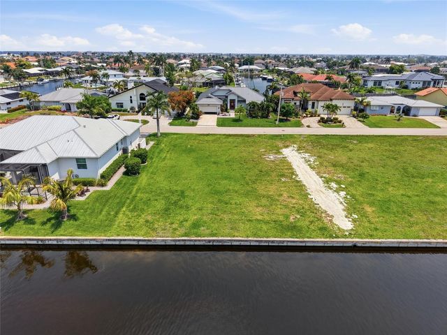 81 COLONY POINT DRIVE, Punta Gorda, FL 33950