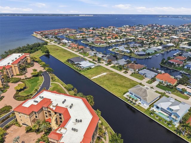 81 COLONY POINT DRIVE, Punta Gorda, FL 33950