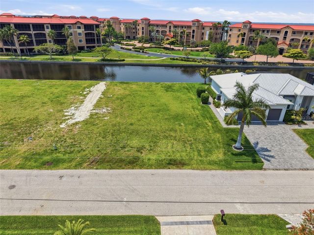 81 COLONY POINT DRIVE, Punta Gorda, FL 33950