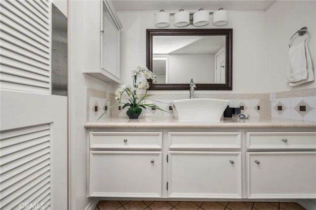 25712 Le Parc 56, Lake Forest, CA 92630