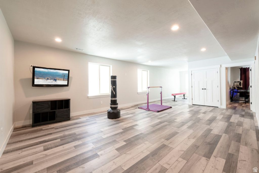 Image 33 of property listing at 5079 W EMMELINE DR, Herriman, UT 84096