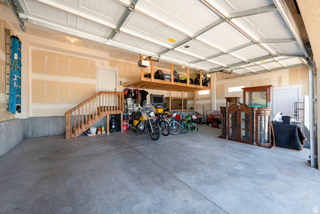 Image 48 of property listing at 5079 W EMMELINE DR, Herriman, UT 84096