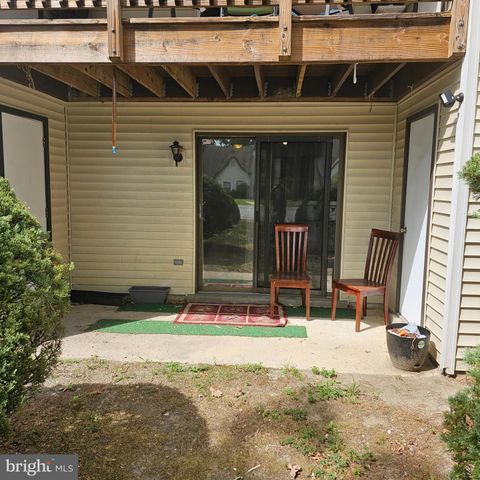 3302 LARKSPUR CT, Mays Landing, NJ 08330