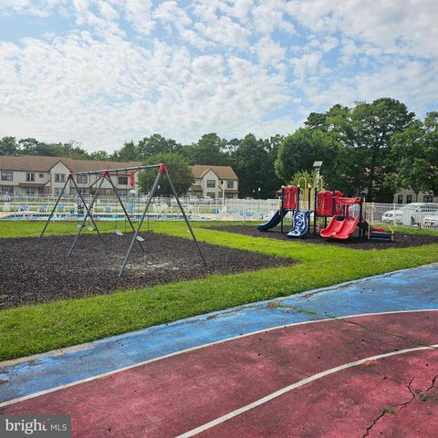 3302 LARKSPUR CT, Mays Landing, NJ 08330