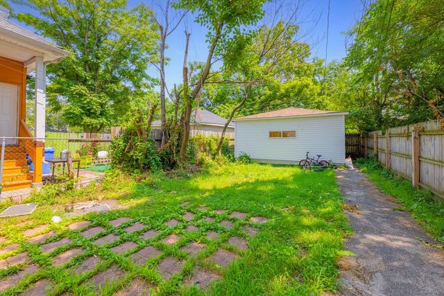 5721 S Hermitage Avenue, Chicago, IL 60636