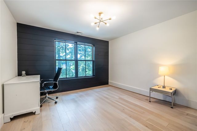 120 Fort Hill Avenue, Canandaigua City, NY 14424