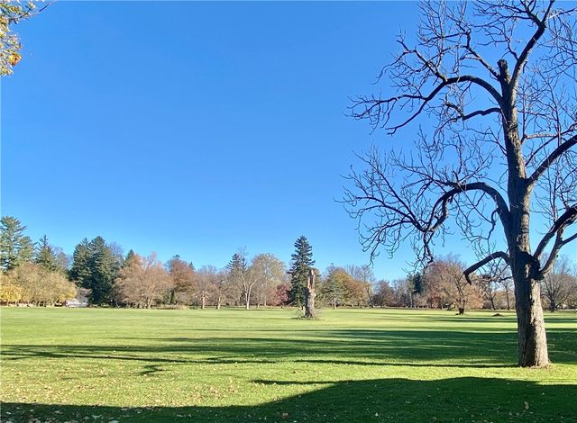 120 Fort Hill Avenue, Canandaigua City, NY 14424