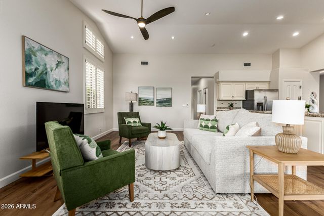 648 S ROANOKE Street, Gilbert, AZ 85296