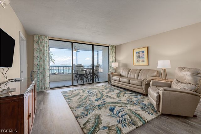 15031 Punta Rassa RD 105, Fort Myers, FL 33908