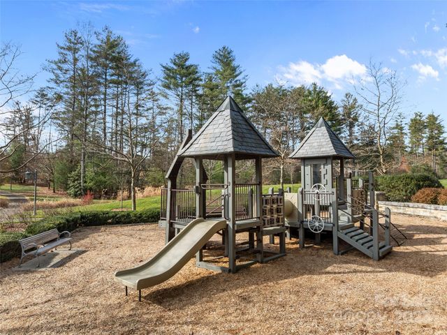 423 Moraine Court 626, Asheville, NC 28803