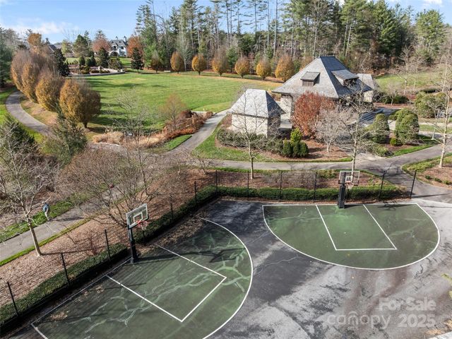 423 Moraine Court 626, Asheville, NC 28803