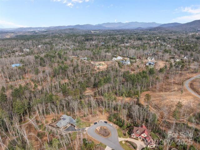 423 Moraine Court 626, Asheville, NC 28803