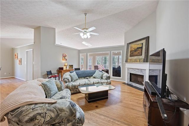 2994 Hickory Run Circle, Duluth, GA 30096