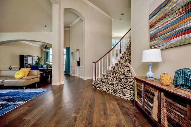 700 N Paradise Cove, Shady Shores, TX 76208