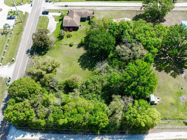 1501 W TRAPNELL RD, Plant City, FL 33566