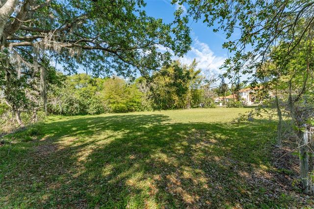 1501 W TRAPNELL RD, Plant City, FL 33566