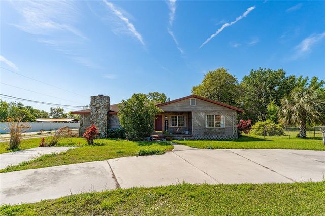 1501 W TRAPNELL RD, Plant City, FL 33566
