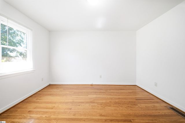1091 Old Georgia Road, Roebuck, SC 29376