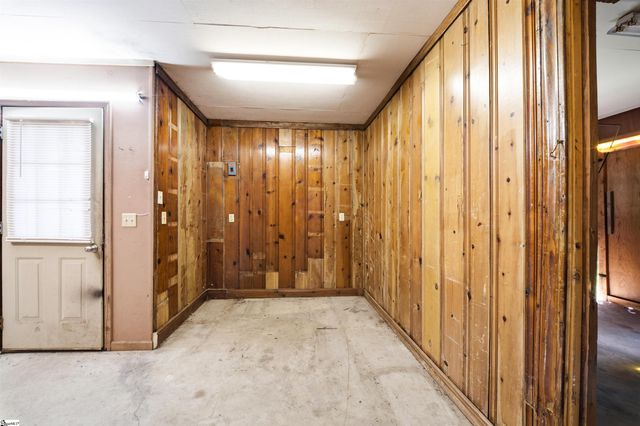 1091 Old Georgia Road, Roebuck, SC 29376