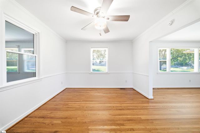 1091 Old Georgia Road, Roebuck, SC 29376