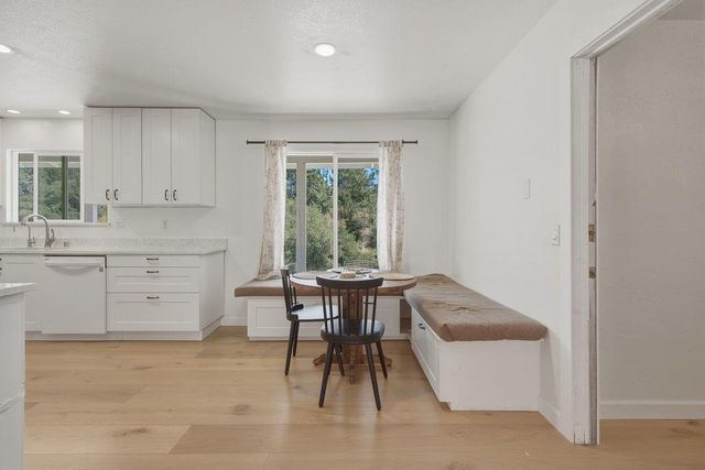 819 Lewis Road, Royal Oaks, CA 95076