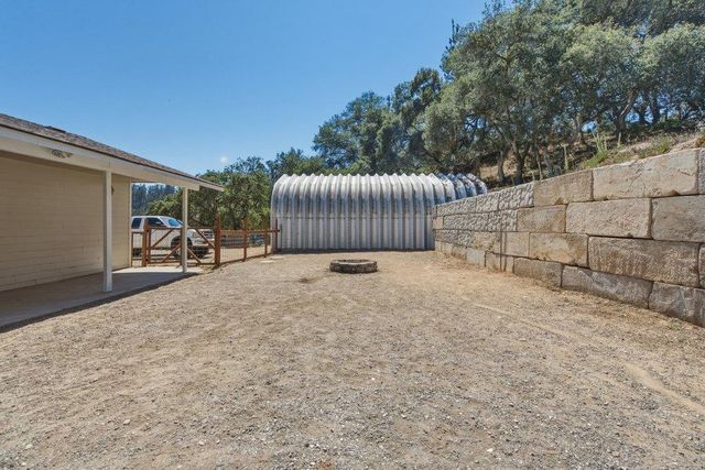 819 Lewis Road, Royal Oaks, CA 95076