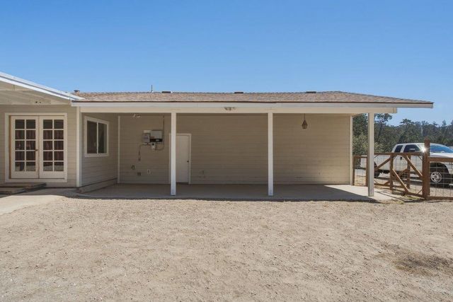 819 Lewis Road, Royal Oaks, CA 95076