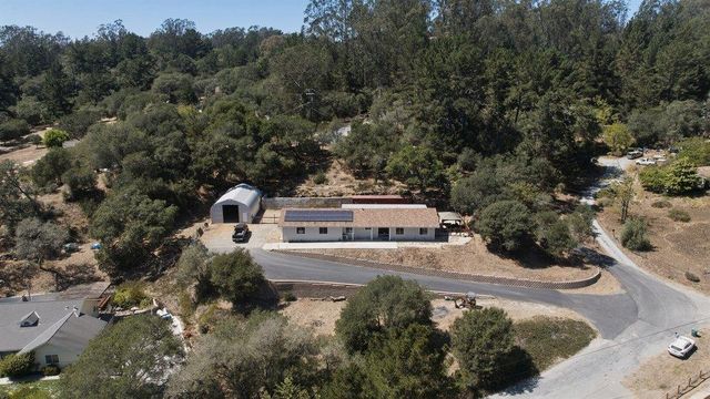 819 Lewis Road, Royal Oaks, CA 95076