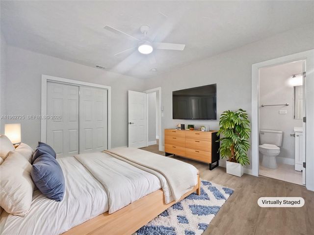 561 NE 173rd St, North Miami Beach, FL 33162