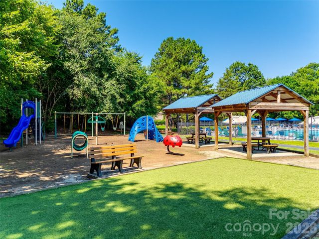 13020 Shannon Park Lane, Charlotte, NC 28273
