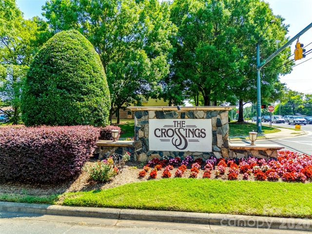 13020 Shannon Park Lane, Charlotte, NC 28273