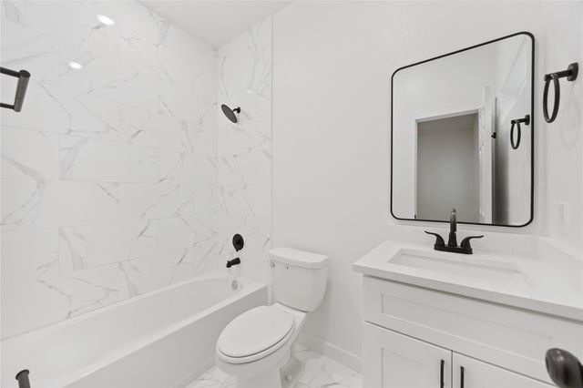 8118 De Priest Street A, Houston, TX 77088