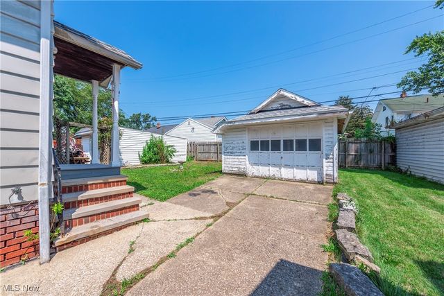 3407 W 133rd Street, Cleveland, OH 44111