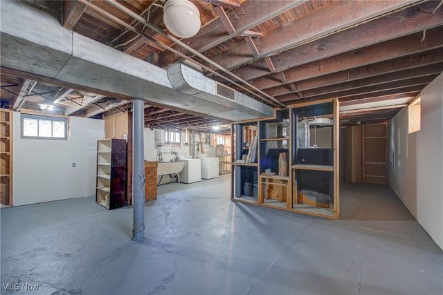 3407 W 133rd Street, Cleveland, OH 44111