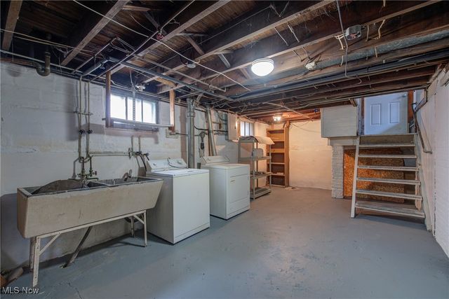 3407 W 133rd Street, Cleveland, OH 44111