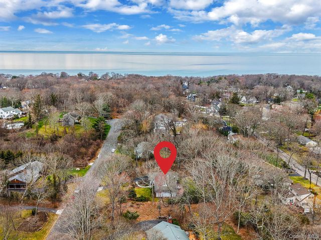 14 Cordwood Path, Shoreham, NY 11786