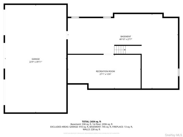 14 Cordwood Path, Shoreham, NY 11786