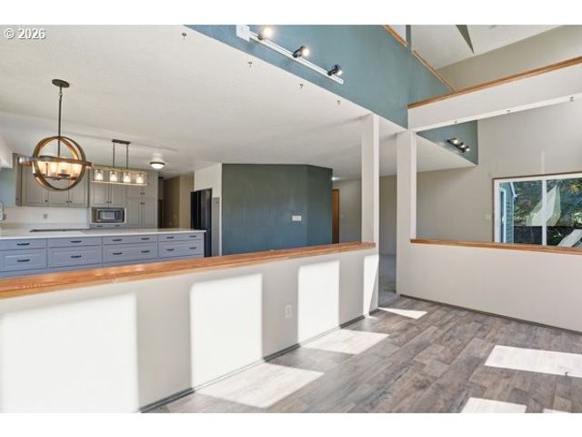 903 Ne SUNSET Ct, Clatskanie, OR 97016
